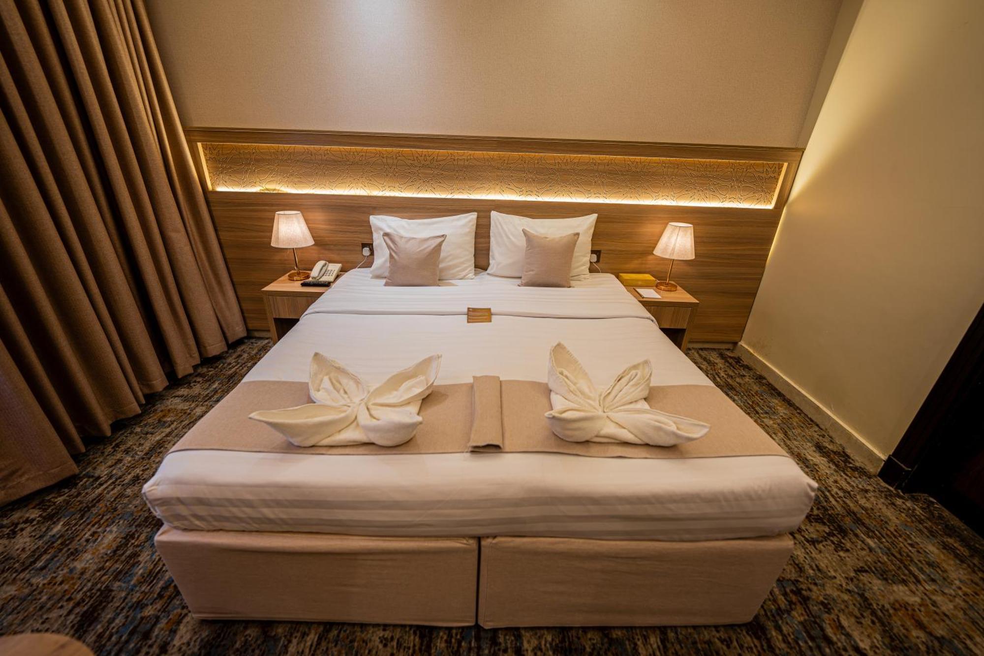 Snood Al Azama Hotel Mecca Bagian luar foto